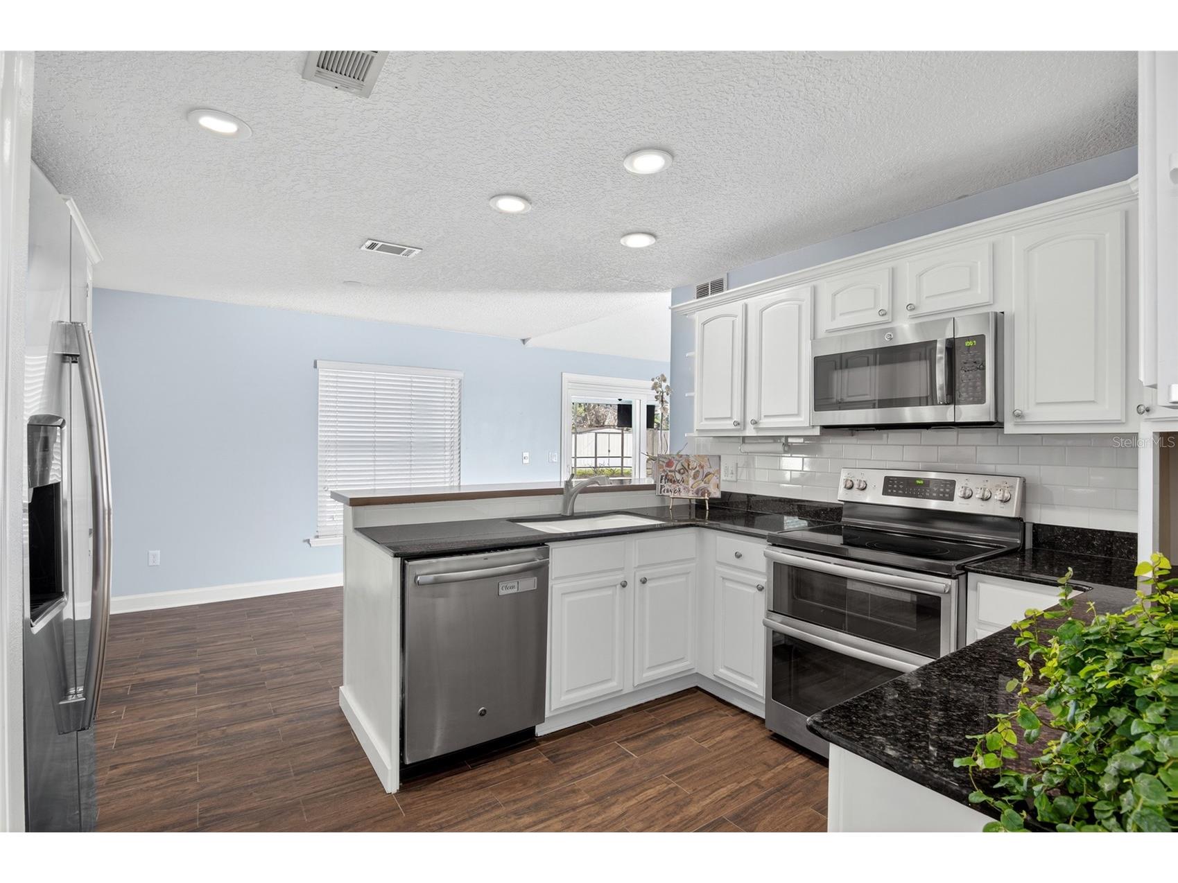 4472 Winderlakes Drive Orlando FL 32835 O6391790 image13