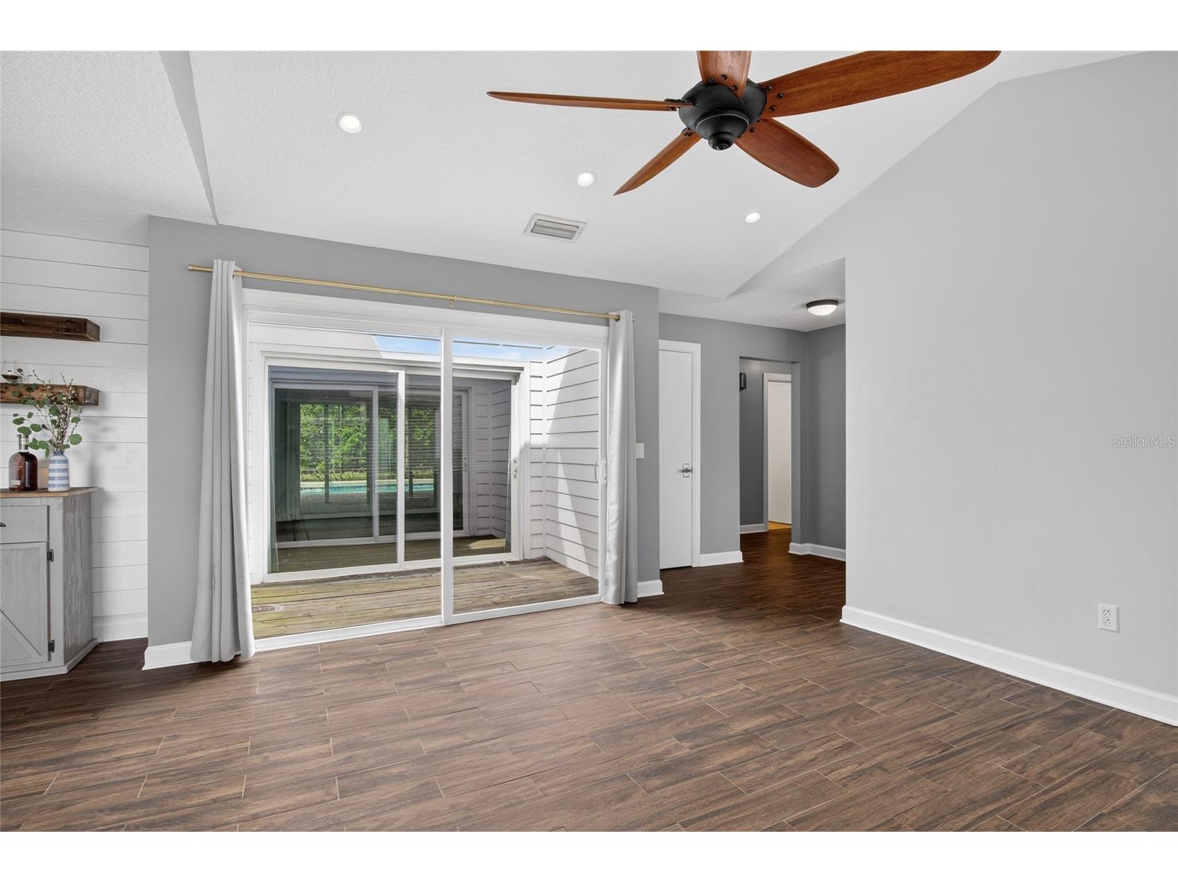 4472 Winderlakes Drive Orlando FL 32835 O6391790 image8