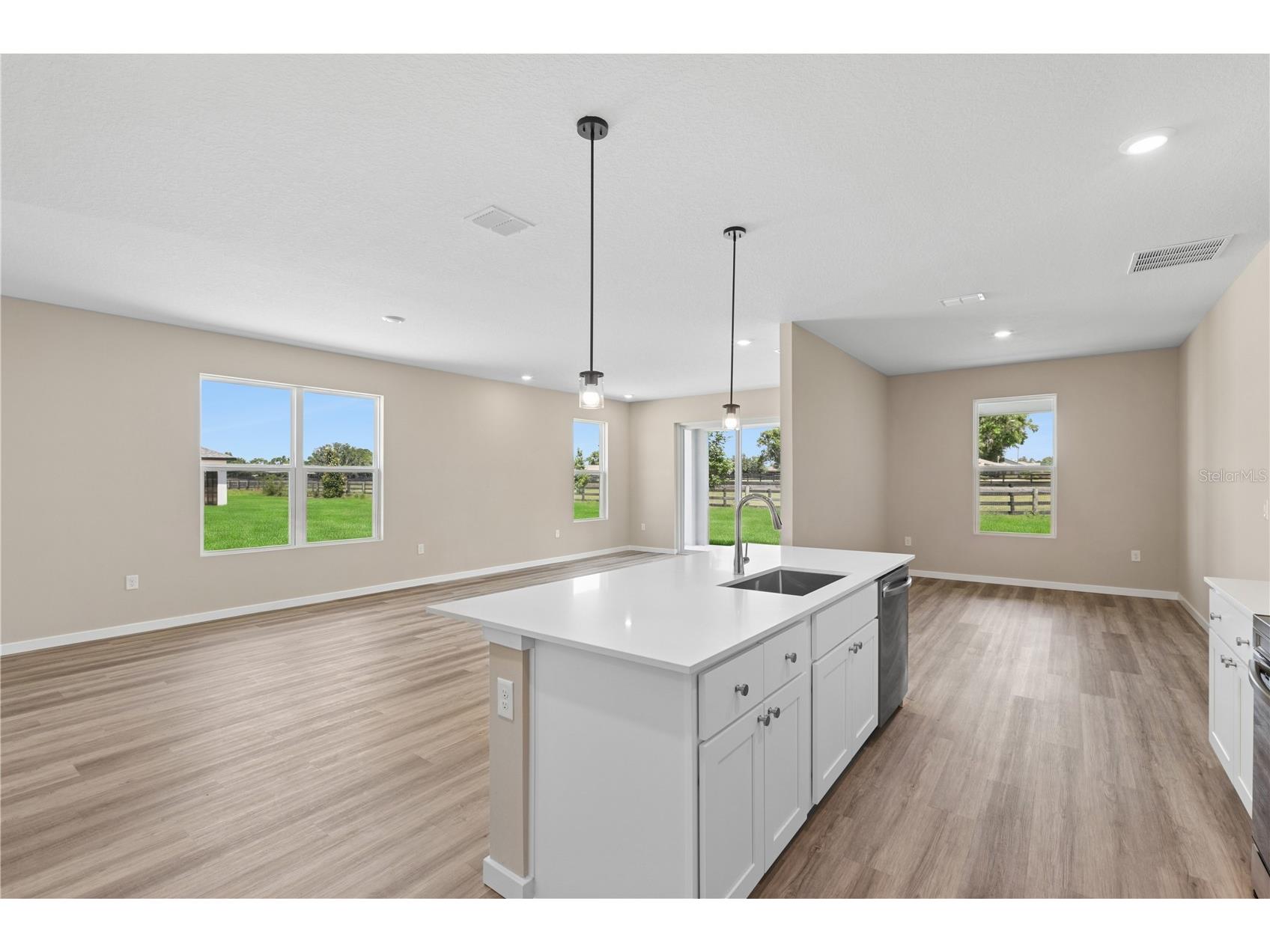4473 NW 37th Street Road Ocala FL 34482 OM723141 image4