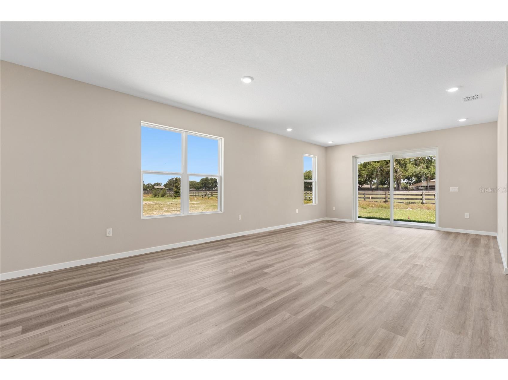4473 NW 37th Street Road Ocala FL 34482 OM723141 image5