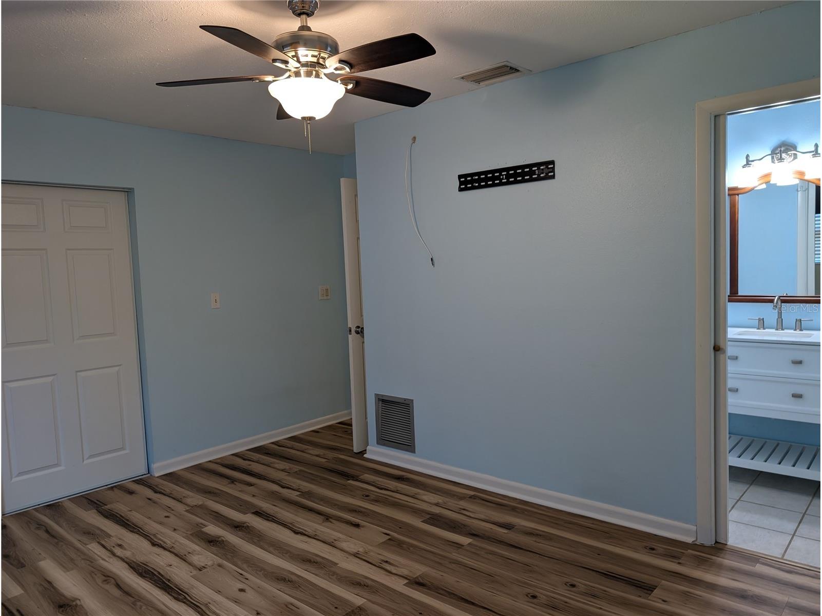 4478 Lake Boulevard Clearwater FL 33762 TB8439416 image25