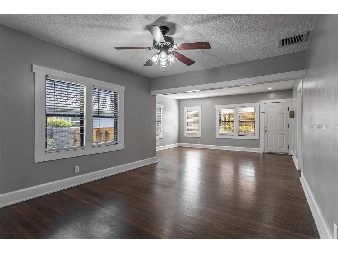 448 24th Street N Saint Petersburg FL 33713 TB8439550 image2