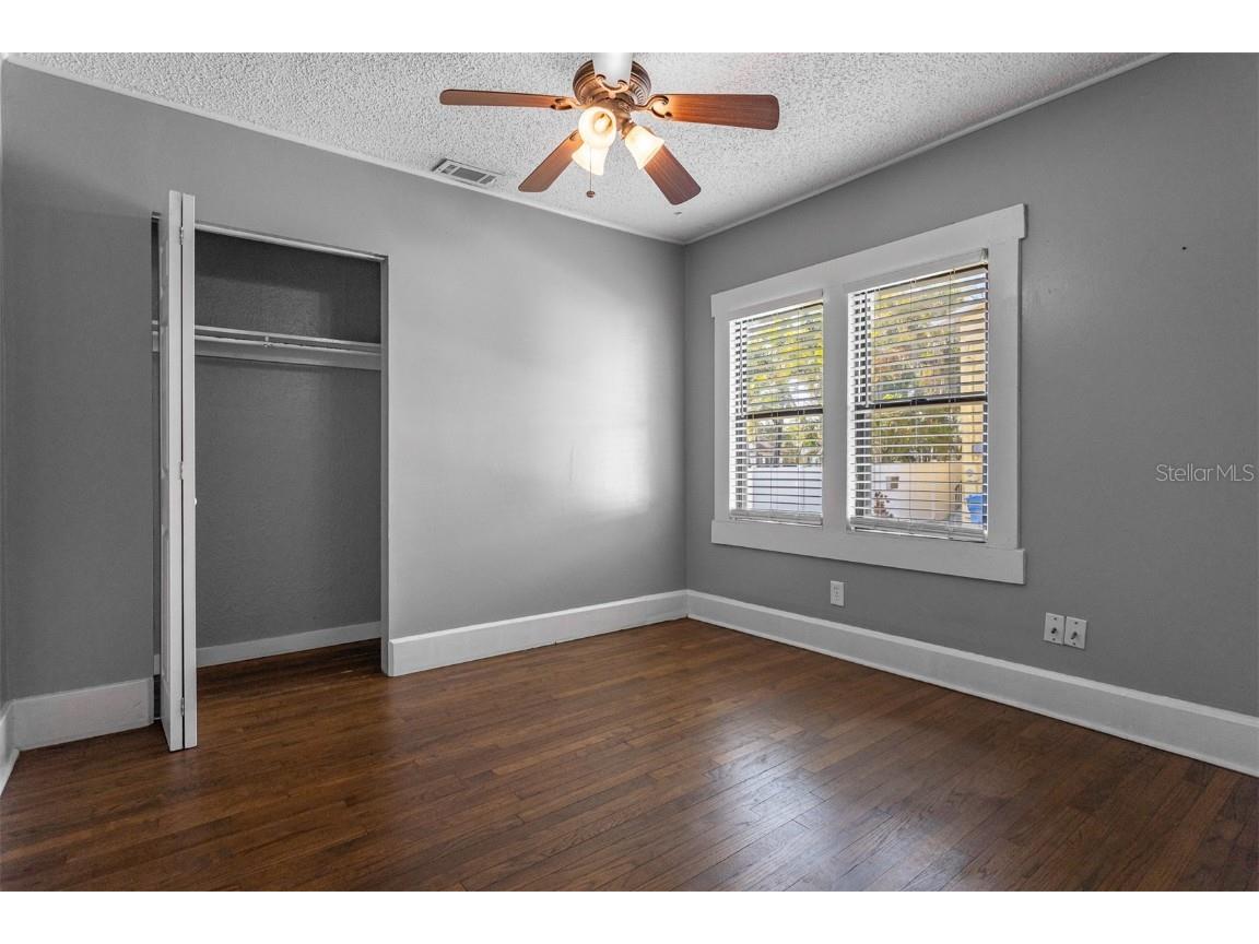 448 24th Street N Saint Petersburg FL 33713 TB8439550 image8