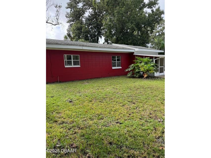 448 Dorothy Avenue Daytona Beach FL 32117 V4945412 image2