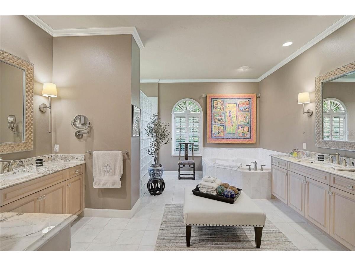 448 E Macewen Drive Osprey FL 34229 A4687195 image25