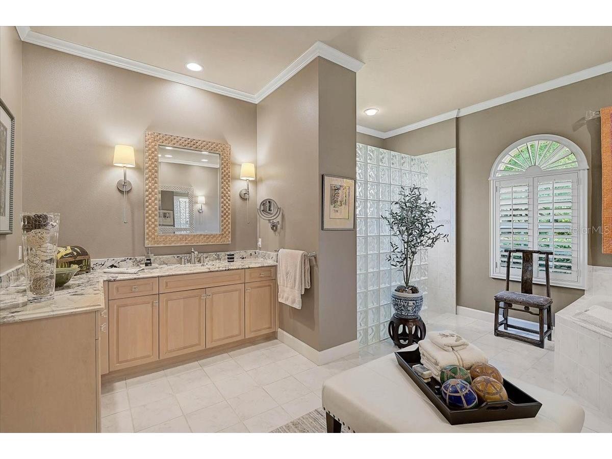 448 E Macewen Drive Osprey FL 34229 A4687195 image27