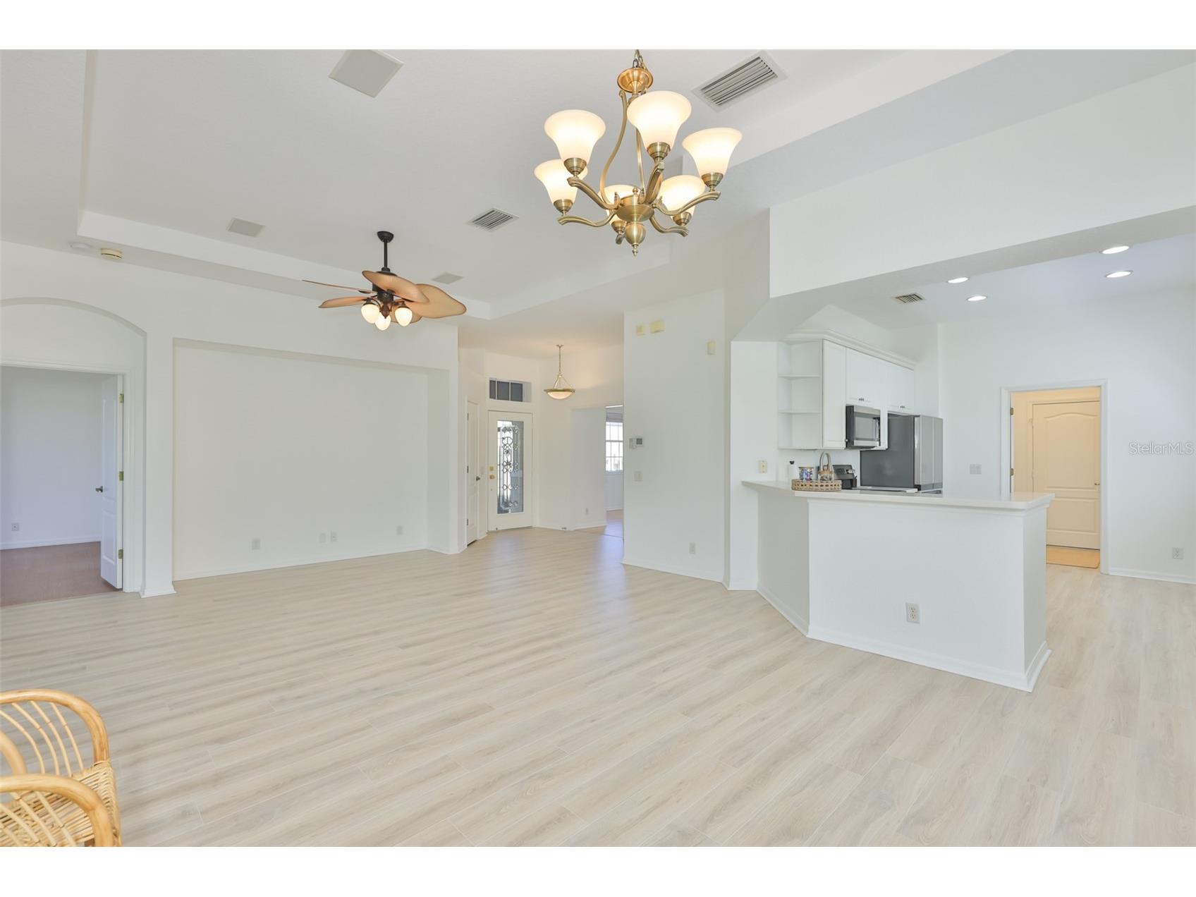 448 Noble Faire Drive Sun City Center FL 33573 TB8505982 image6