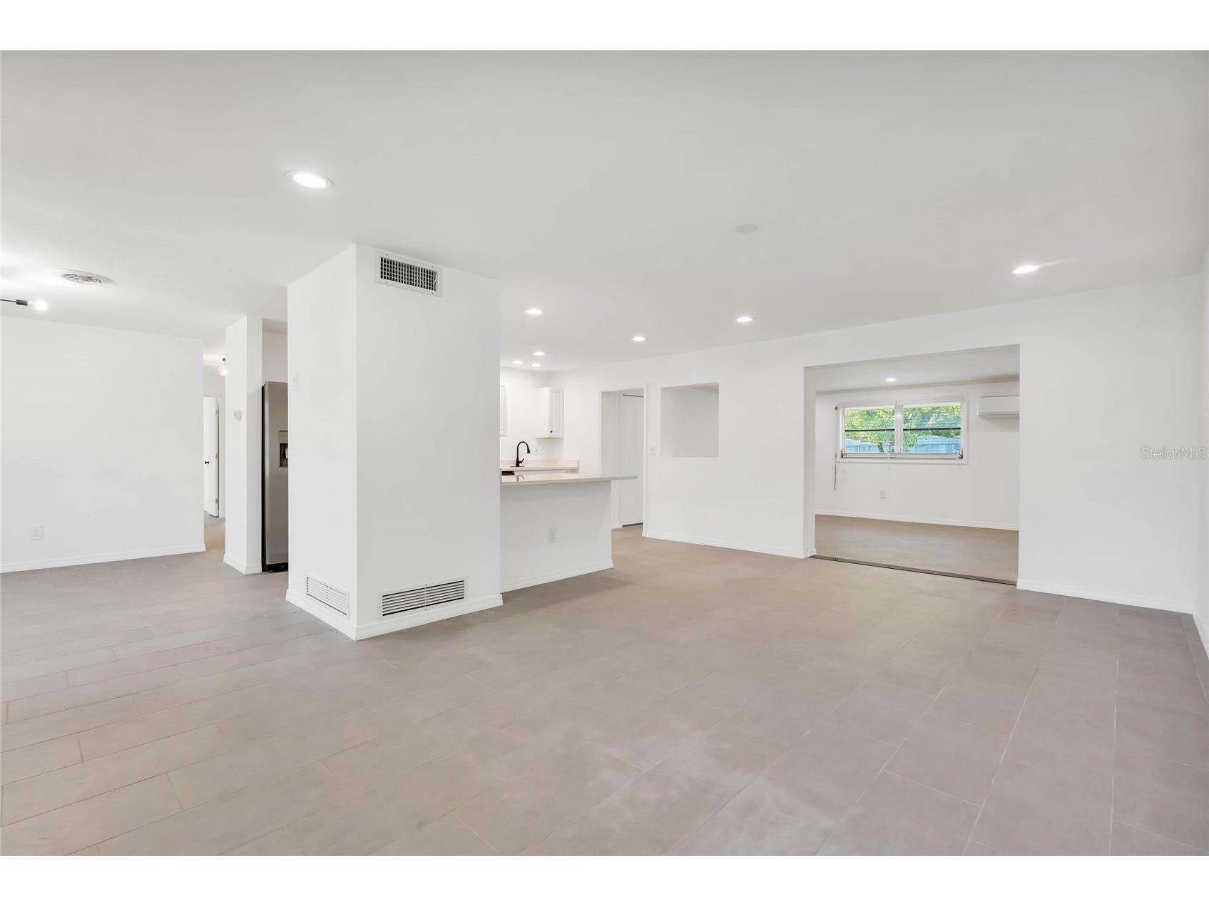 448 Ridge Drive Sanford FL 32773 O6410621 image3