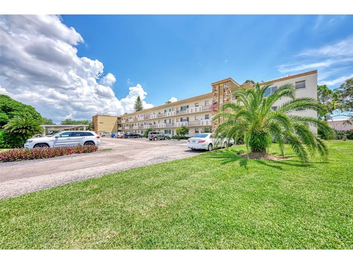 4480 Ironwood Circle #112A Bradenton FL 34209 A4584911 image1