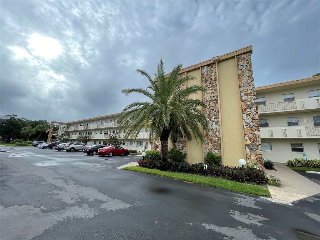 4480 Ironwood Circle #211A Bradenton FL 34209 A4621988 image1