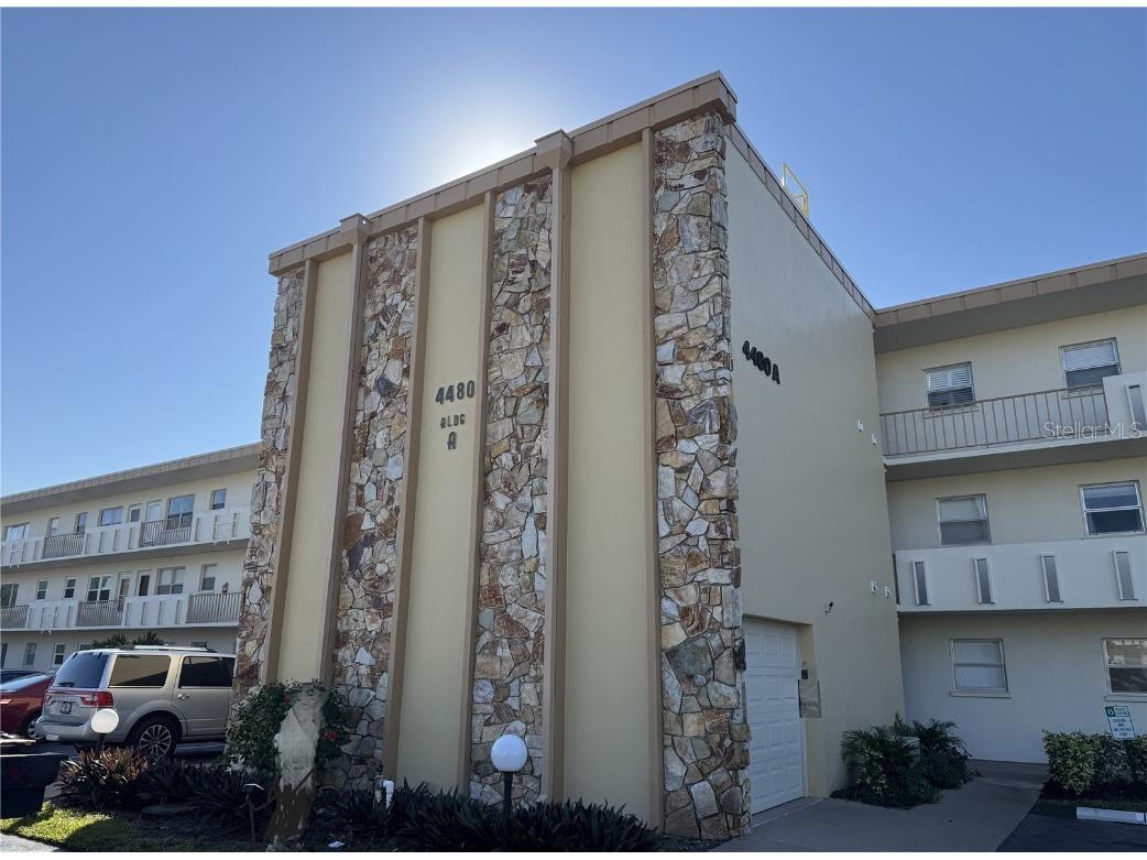 4480 Ironwood Circle #308A Bradenton FL 34209 A4672669 image1