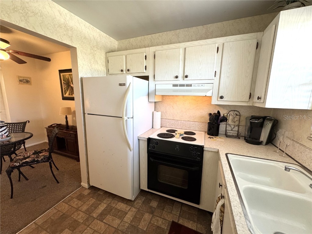 4480 Ironwood Circle #308A Bradenton FL 34209 A4672669 image9