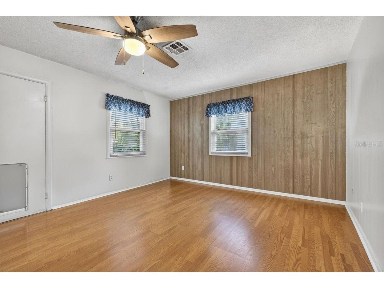 4480 Newark Street N Saint Petersburg FL 33714 TB8475156 image5