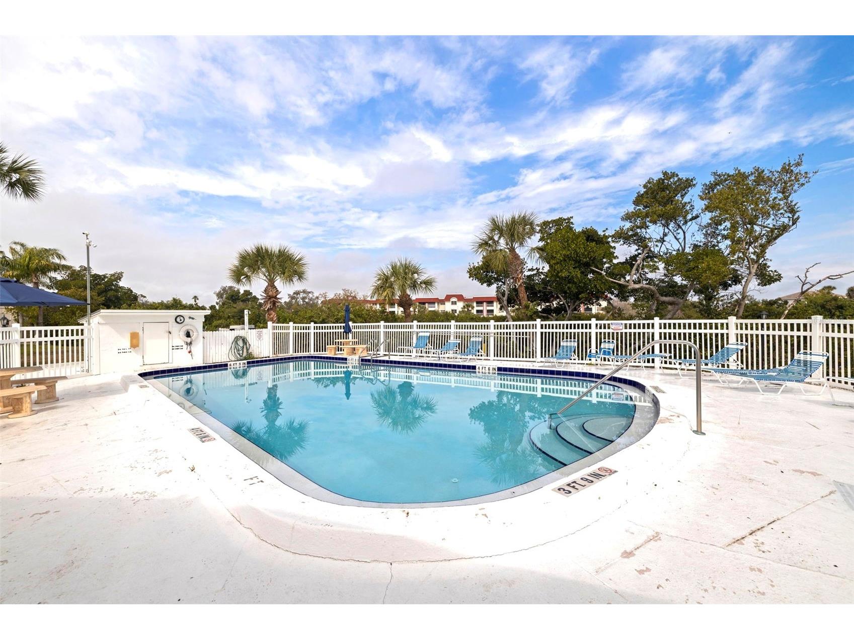 4480 Overlook Drive NE #10 Saint Petersburg FL 33703 TB8480113 image13