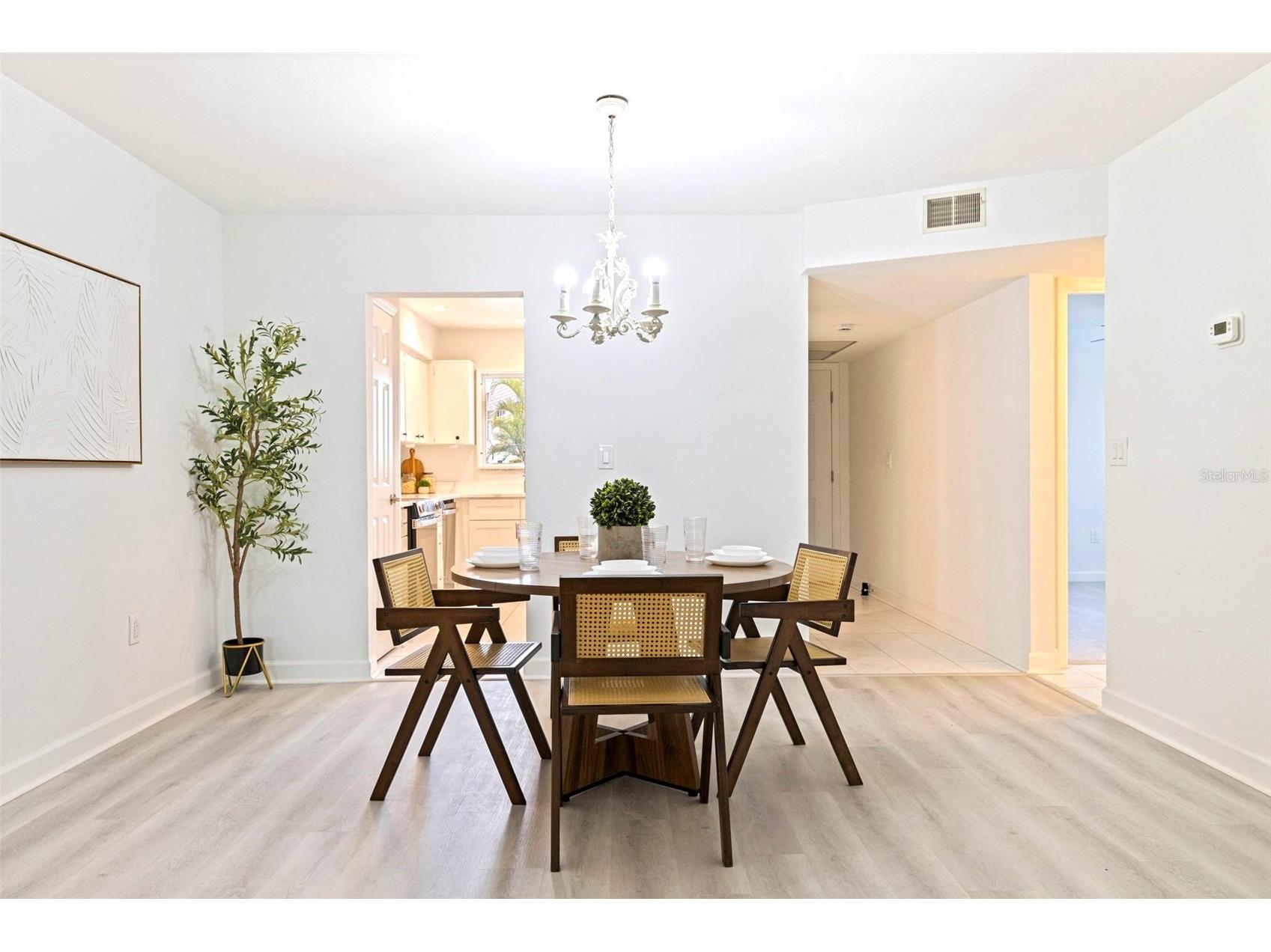 4480 Overlook Drive NE #10 Saint Petersburg FL 33703 TB8480113 image6