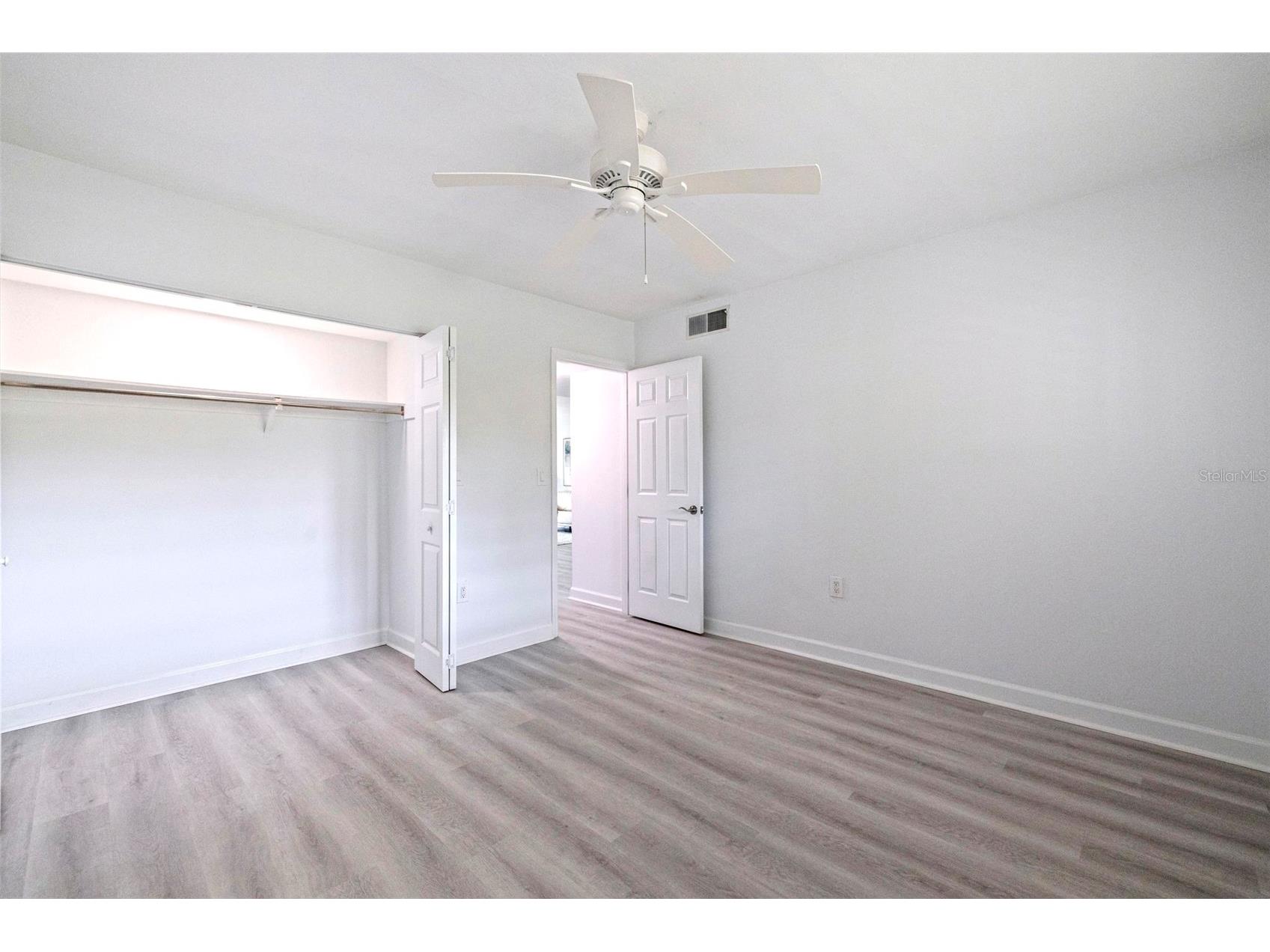 4480 Overlook Drive NE #12 Saint Petersburg FL 33703 TB8480115 image14