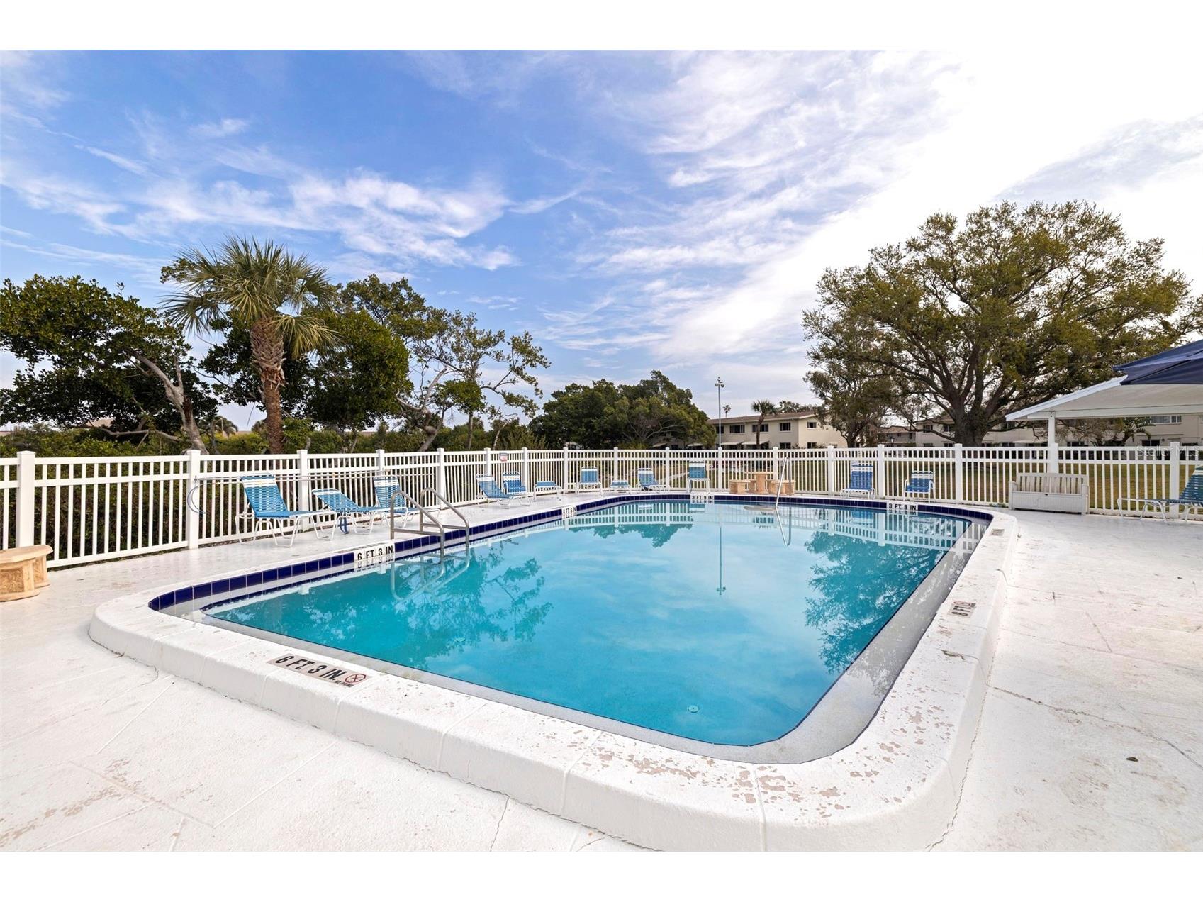4480 Overlook Drive NE #12 Saint Petersburg FL 33703 TB8480115 image16