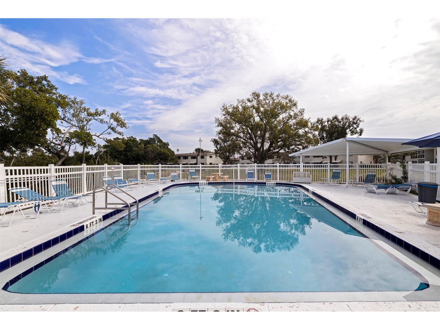 4480 Overlook Drive NE #12 Saint Petersburg FL 33703 TB8480115 image2