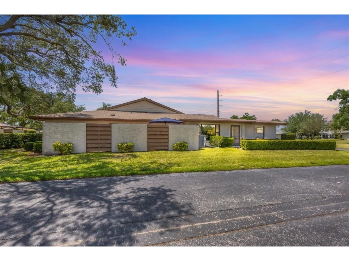 4481 Atwood Cay Circle #16 Sarasota FL 34233 A4607345 image1