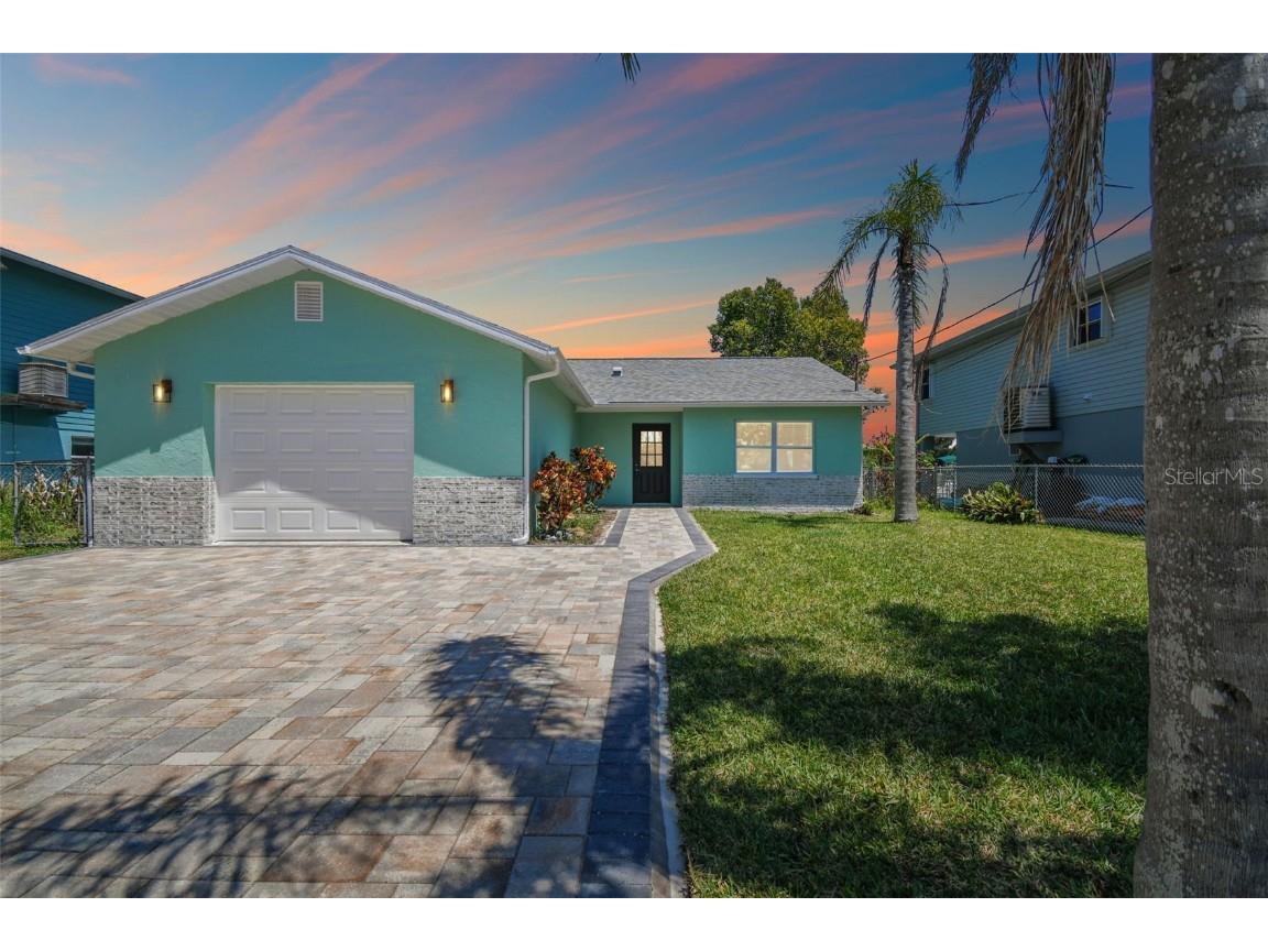 4482 Kingston Drive Hernando Beach FL 34607 W7875773 image1