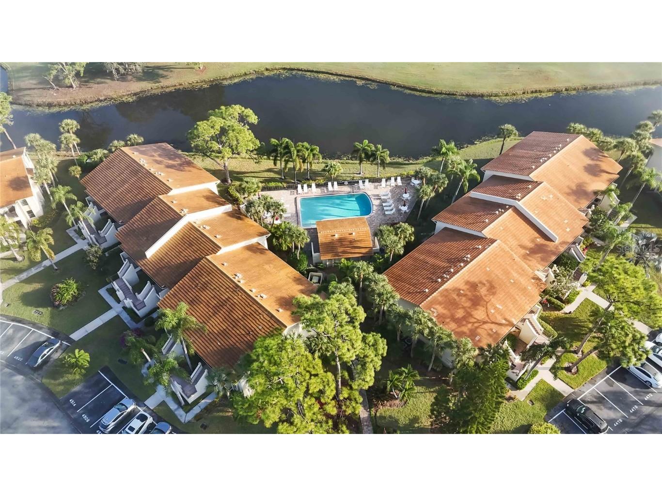 4482 Weybridge #62 Sarasota FL 34235 A4676717 image28