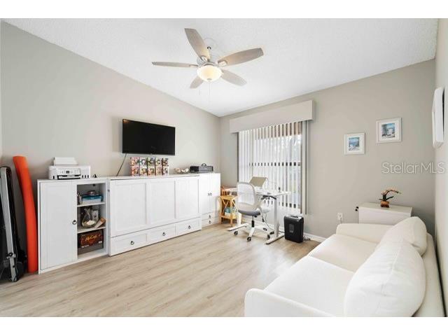 4482 Weybridge #62 Sarasota FL 34235 A4693405 image23