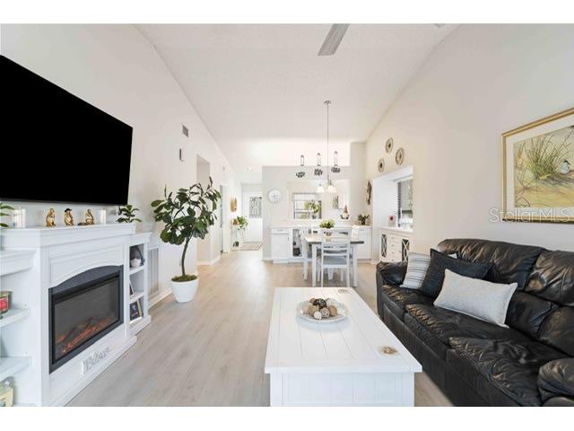 4482 Weybridge #62 Sarasota FL 34235 A4693405 image7