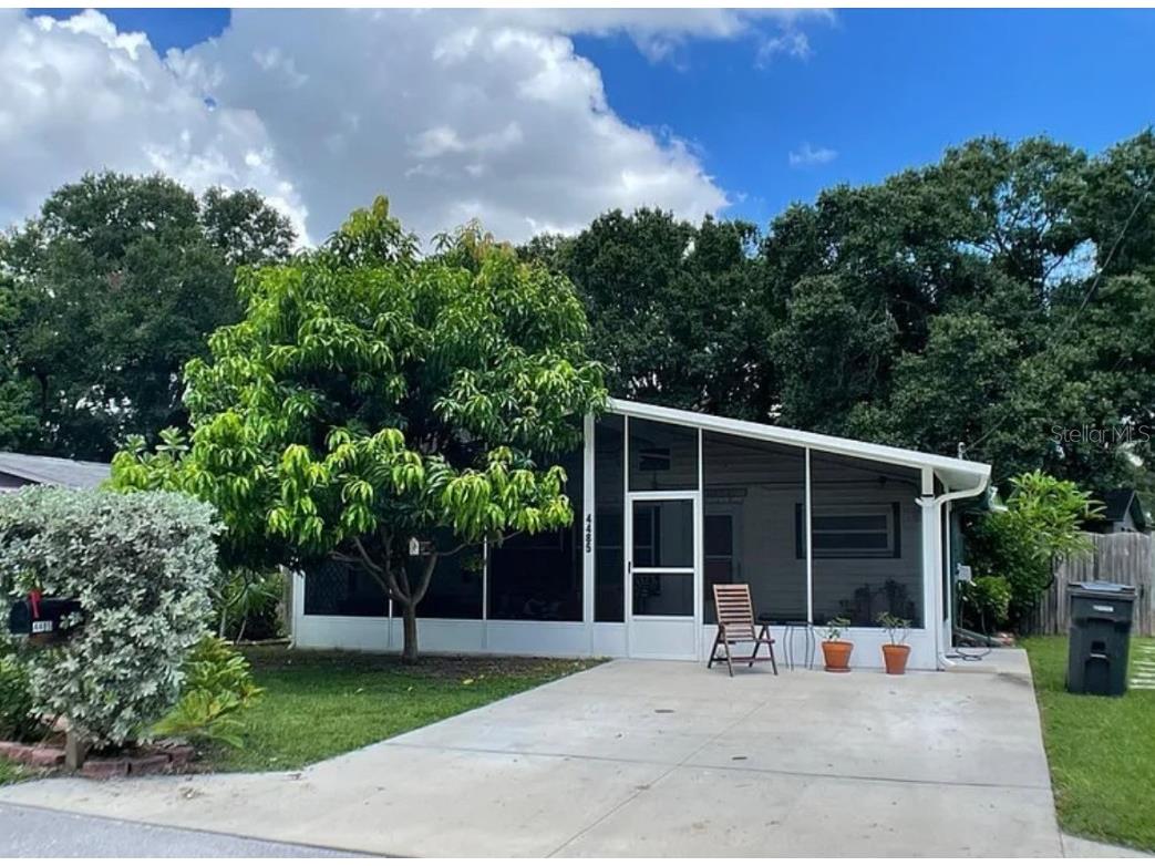 4485 49th Avenue N Saint Petersburg FL 33714 TB8373303 image1