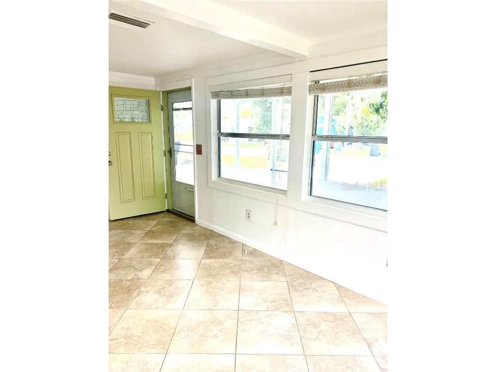 4485 49th Avenue N Saint Petersburg FL 33714 TB8373303 image13