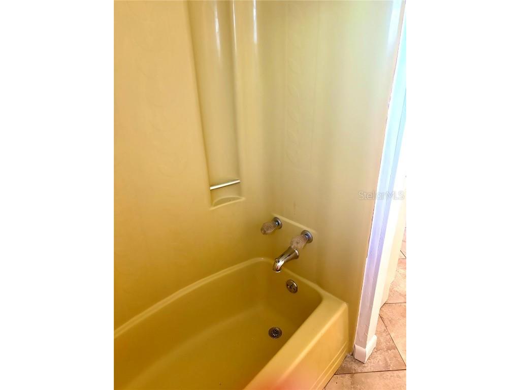 4485 49th Avenue N Saint Petersburg FL 33714 TB8373303 image14