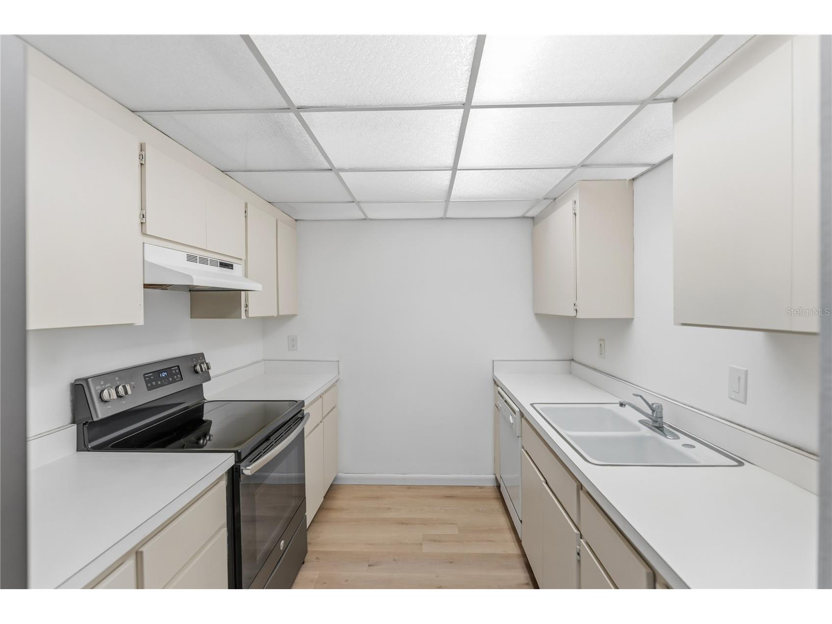 4485 Gulf Of Mexico Drive #402 Longboat Key FL 34228 A4675789 image13