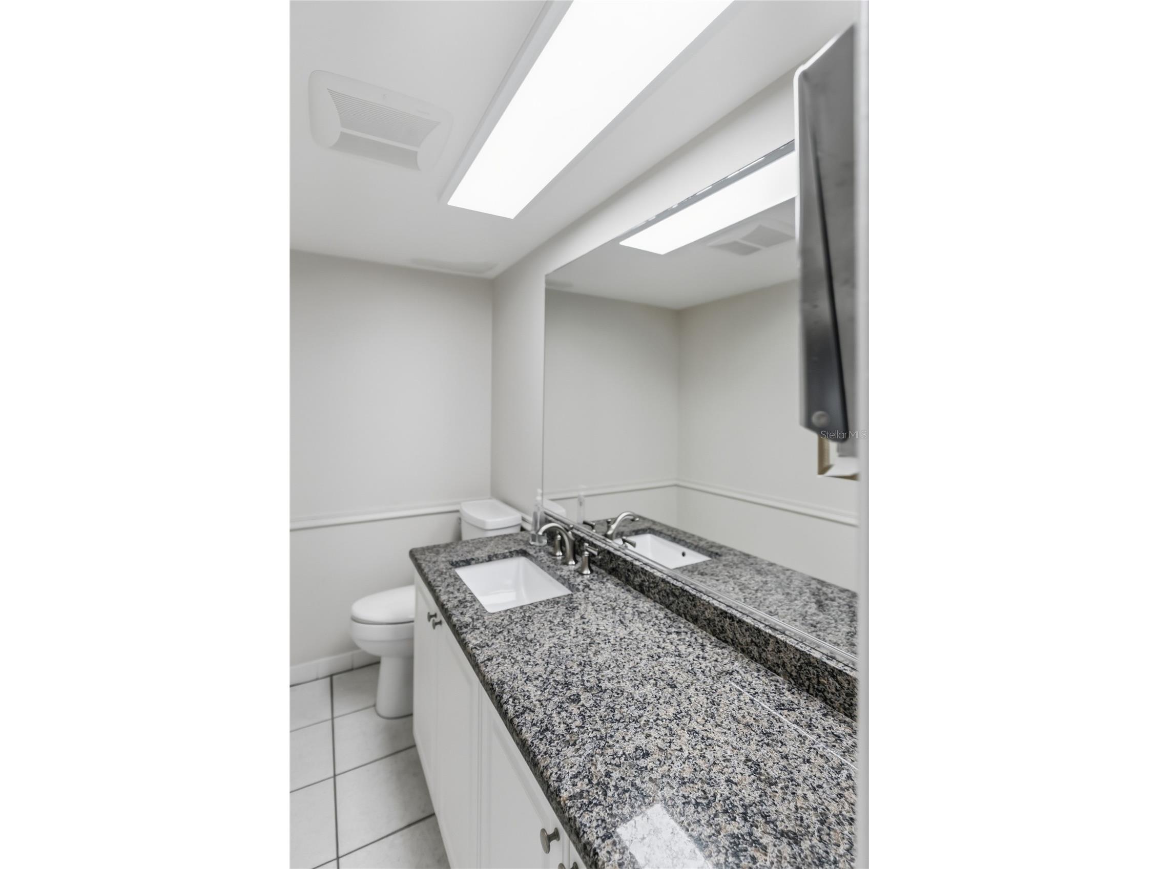 4485 Gulf Of Mexico Drive #402 Longboat Key FL 34228 A4675789 image44