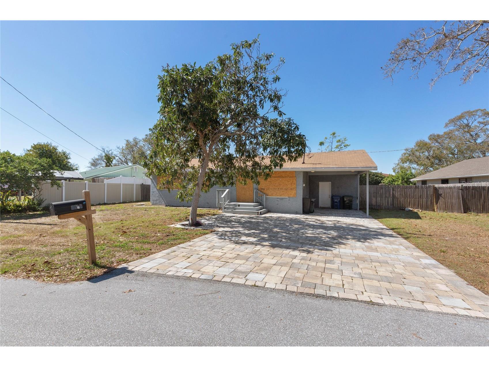 4486 Pike Avenue Sarasota FL 34233 TB8480057 image1