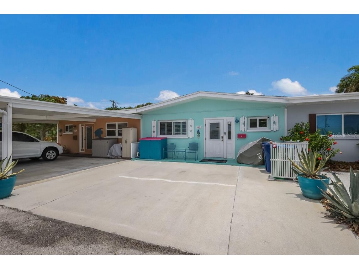 449 63rd Street Holmes Beach FL 34217 A4595382 image1