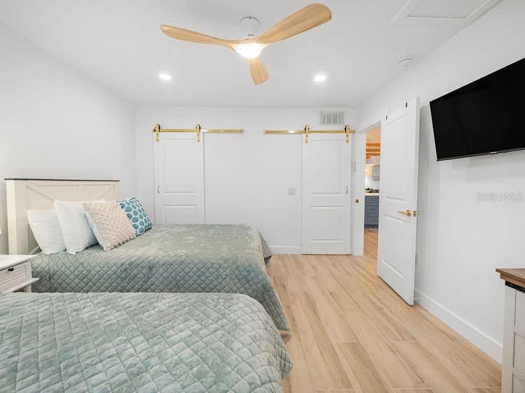 449 63rd Street Holmes Beach FL 34217 A4671397 image11