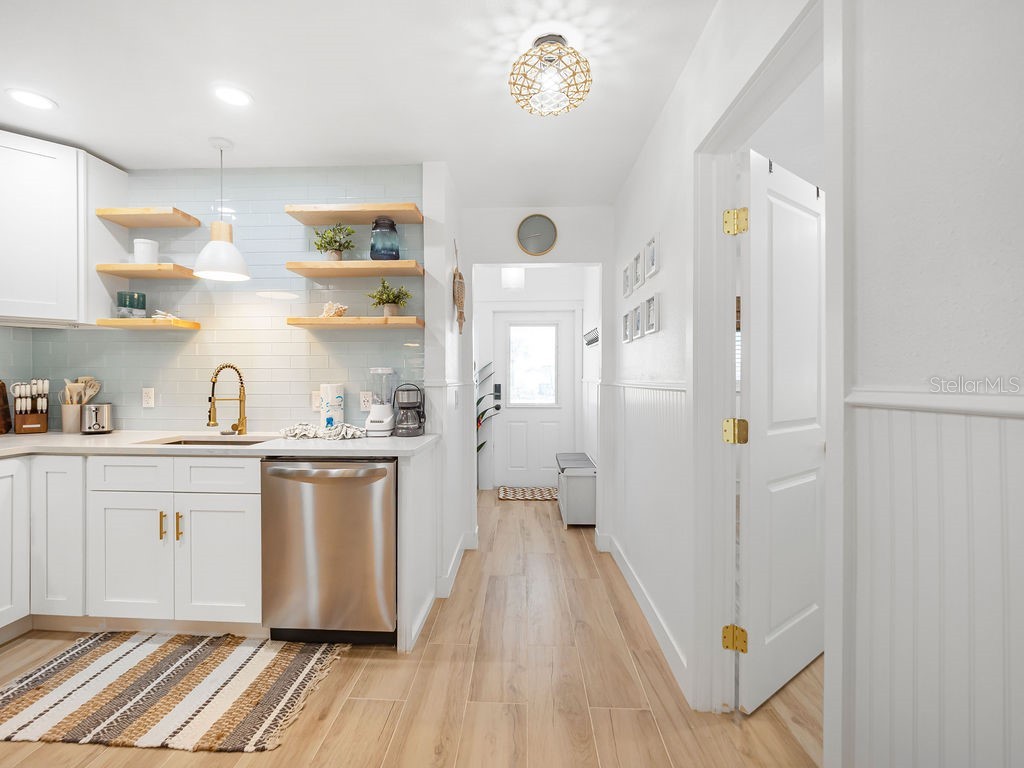 449 63rd Street Holmes Beach FL 34217 A4671397 image7