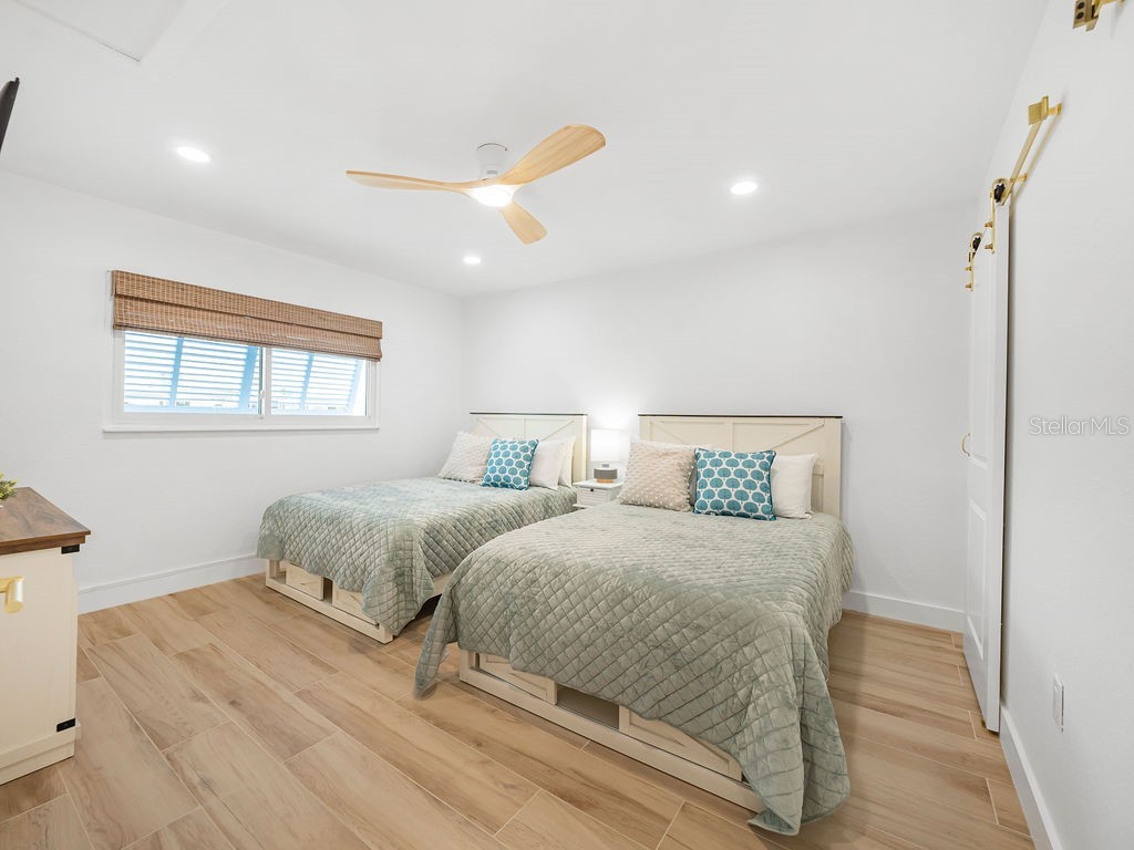 449 63rd Street Holmes Beach FL 34217 A4671397 image9