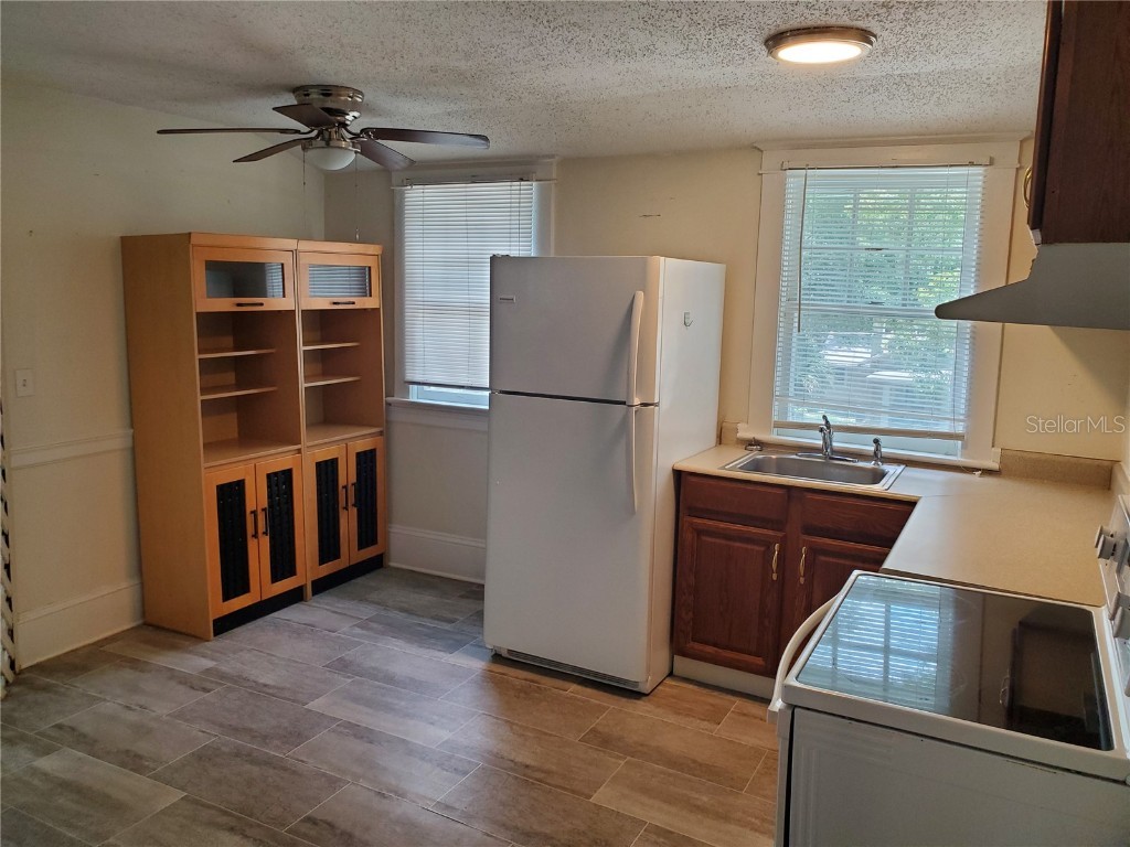 449 E Church Street Deland FL 32724 V4945110 image39