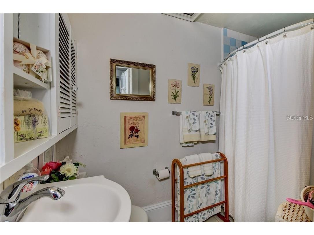 449 E Church Street Deland FL 32724 V4945110 image67