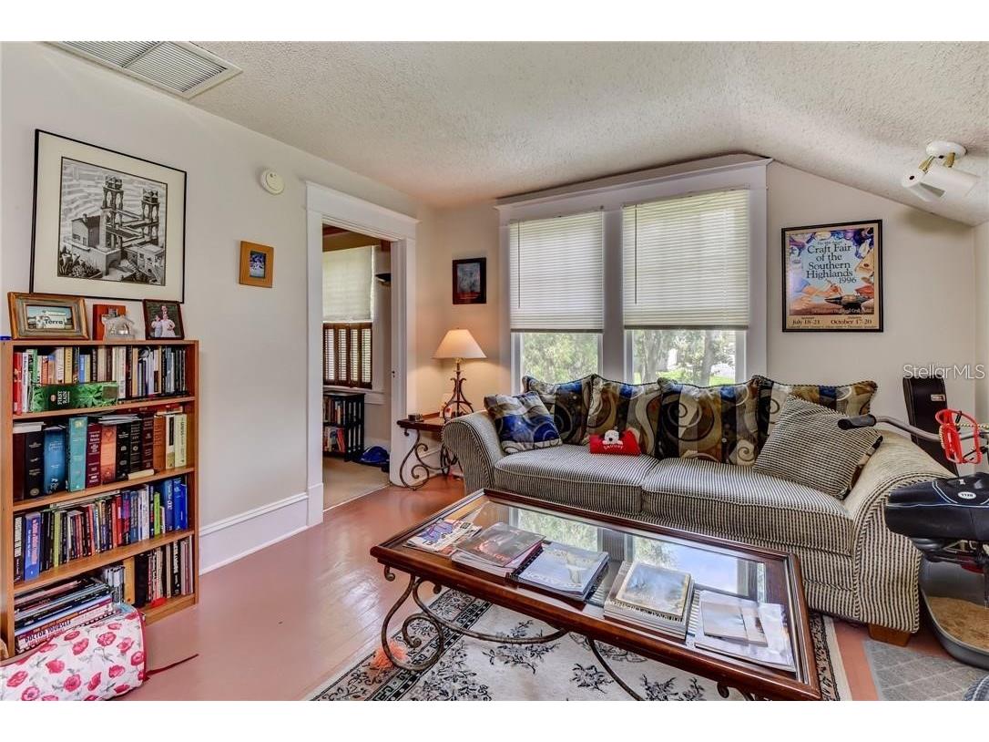 449 E Church Street Deland FL 32724 V4945110 image71