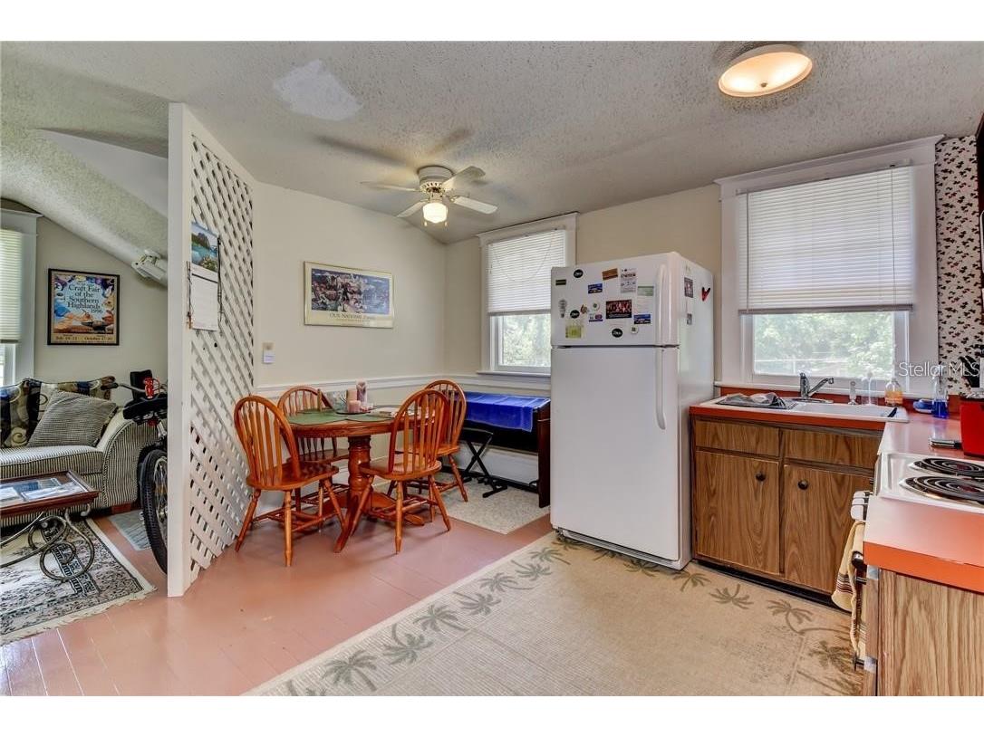 449 E Church Street Deland FL 32724 V4945110 image73