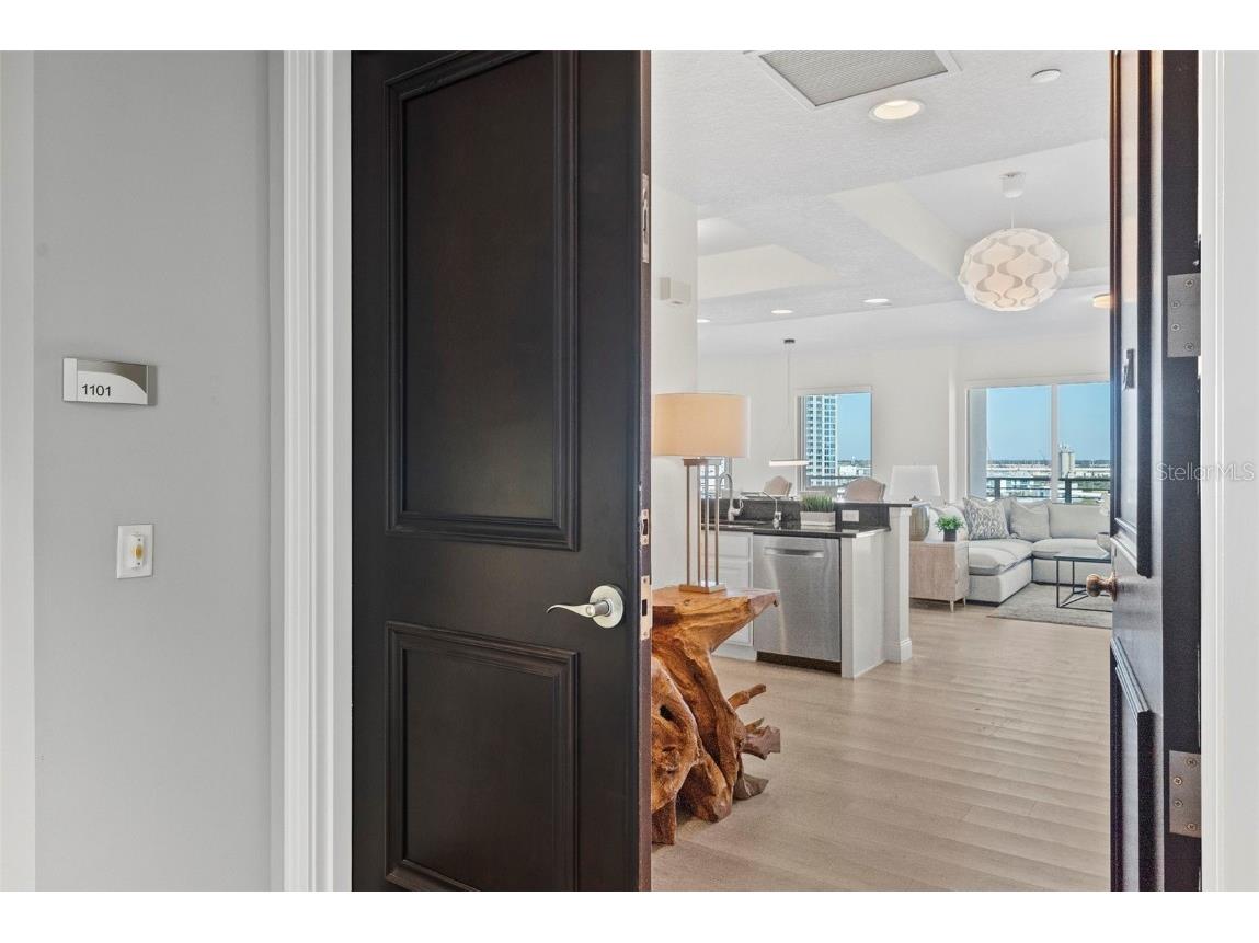 449 S 12th Street #1101 Tampa FL 33602 TB8442788 image3