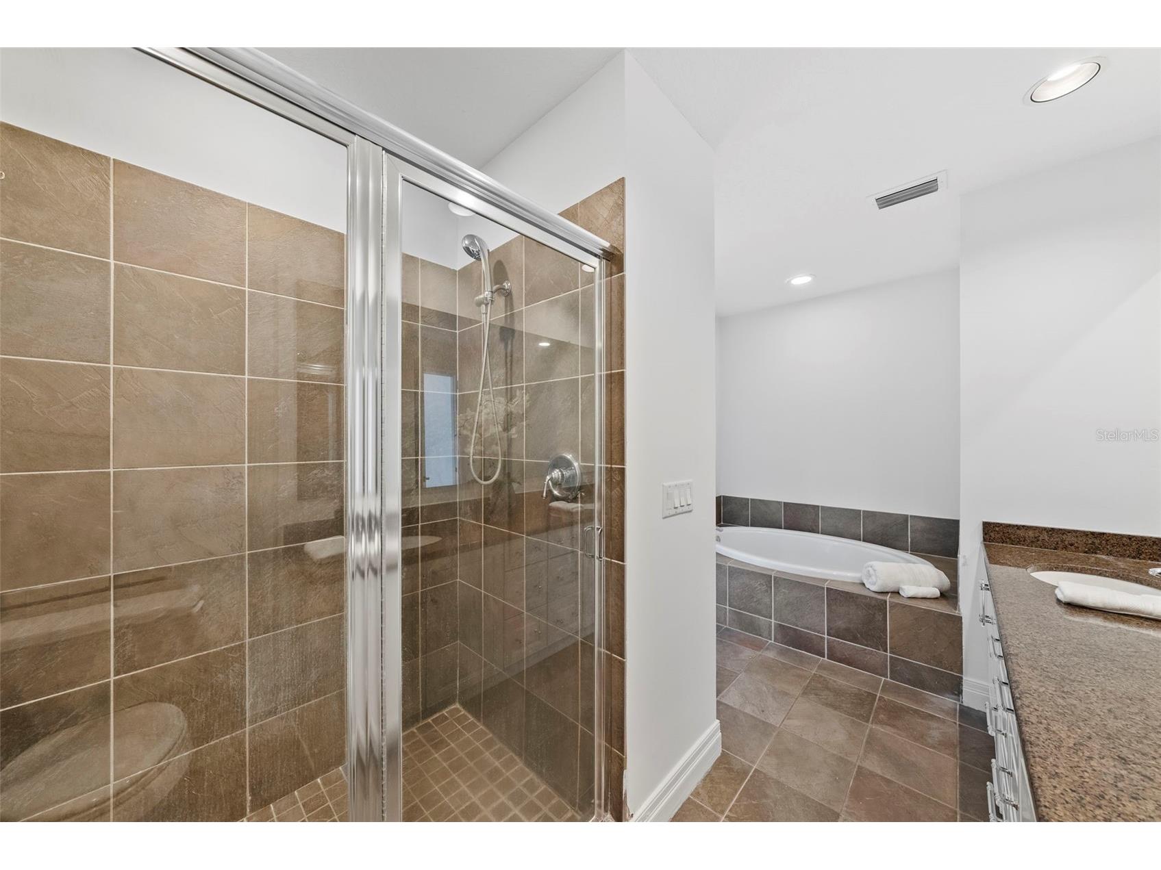 449 S 12th Street #1101 Tampa FL 33602 TB8467541 image27