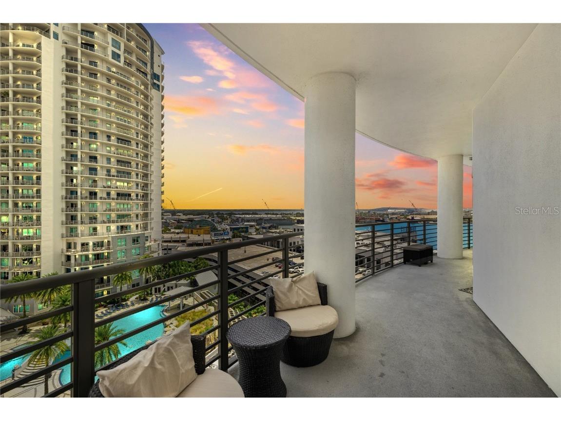 449 S 12th Street #1201 Tampa FL 33602 TB8389977 image3