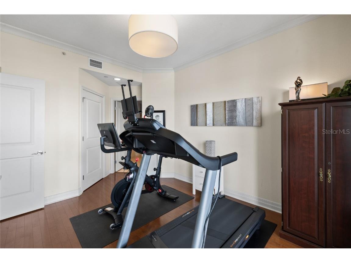 449 S 12th Street #1201 Tampa FL 33602 TB8389977 image41