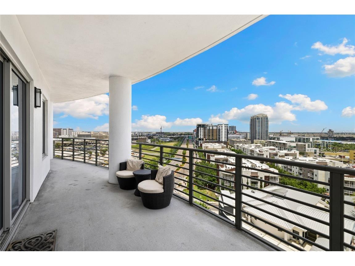 449 S 12th Street #1201 Tampa FL 33602 TB8389977 image44