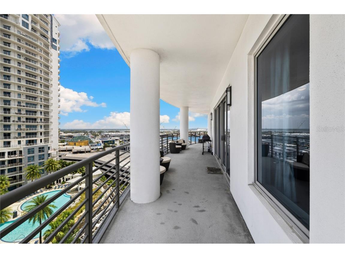 449 S 12th Street #1201 Tampa FL 33602 TB8389977 image46