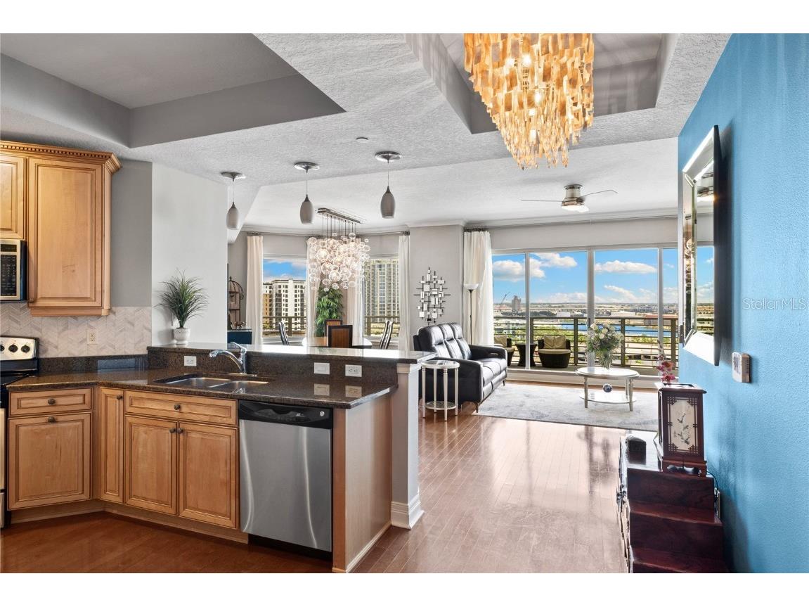 449 S 12th Street #1201 Tampa FL 33602 TB8389977 image5