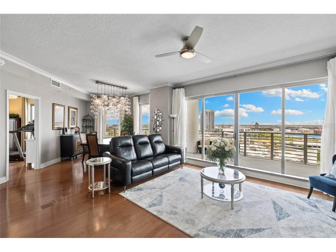 449 S 12th Street #1201 Tampa FL 33602 TB8389977 image7