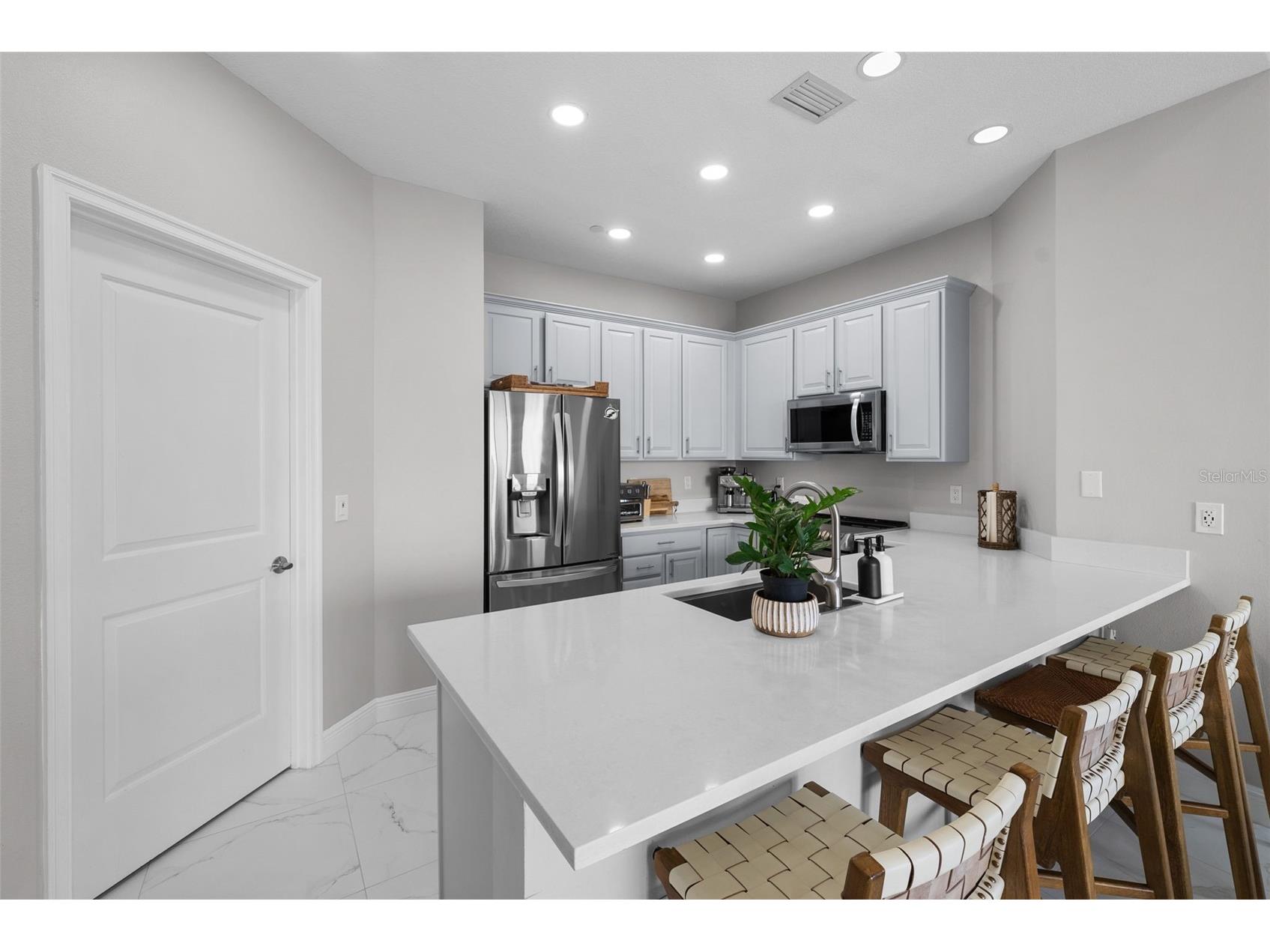 449 S 12th Street #1402 Tampa FL 33602 TB8485015 image12
